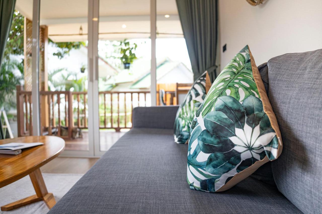 The Joy Beach Villas Hinkong Exterior photo